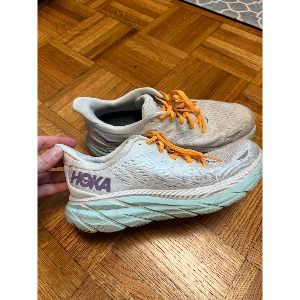 Hoka Clifton 8 Women's Running Shoes